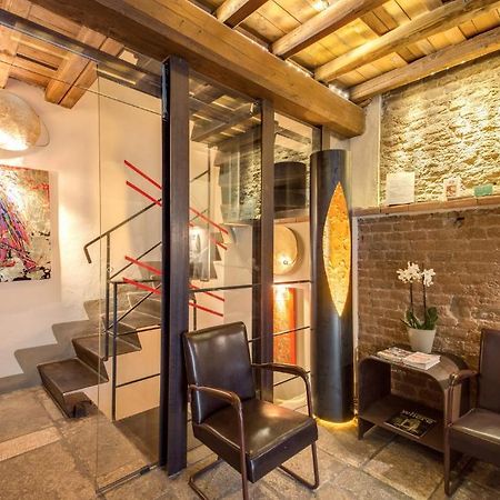 Bed and Breakfast Residenza Torre Colonna Рим Экстерьер фото